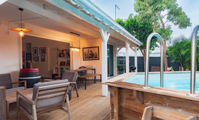 Lumineuse villa avec piscine | À 1 min de la plage